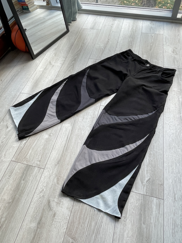 Deconstructed Baggy Jeans - obrazek 8
